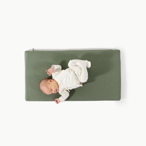 gathre-changing-pad-thyme