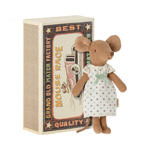 Mouse in a Box - Big Sister in Nightgown