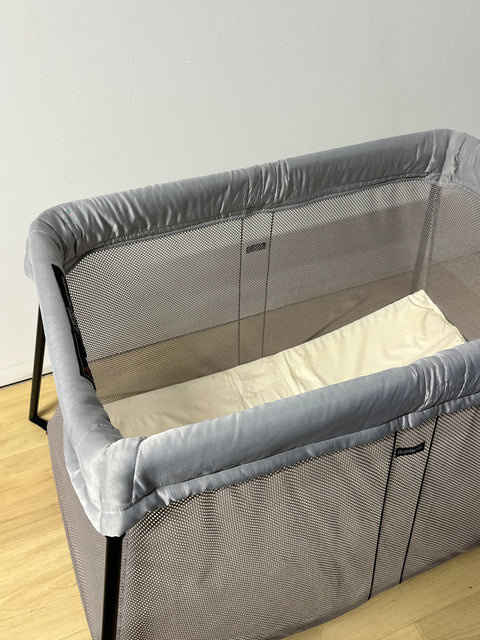 ♻ BabyBjorn Travel Crib P57903