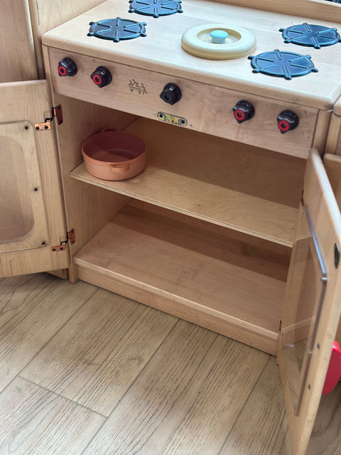 ♻ Community Playthings Kitchen Set