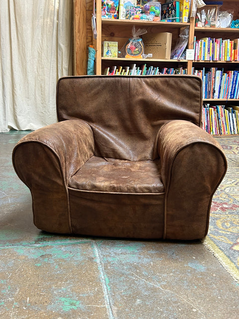 ♻ Pottery Barn Pleather Chair No56239