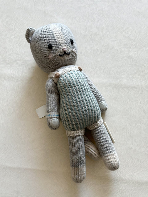 ♻ Cuddle + Kind Cat Stuffed Animal