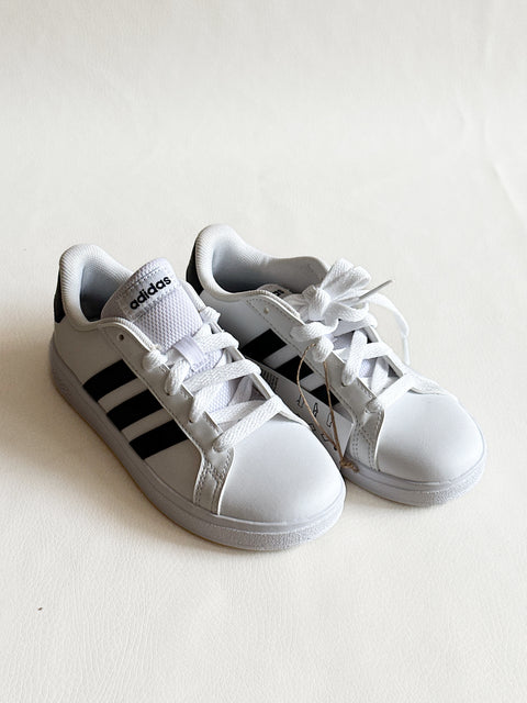 ♻ Adidas 12 Kid Sneakers