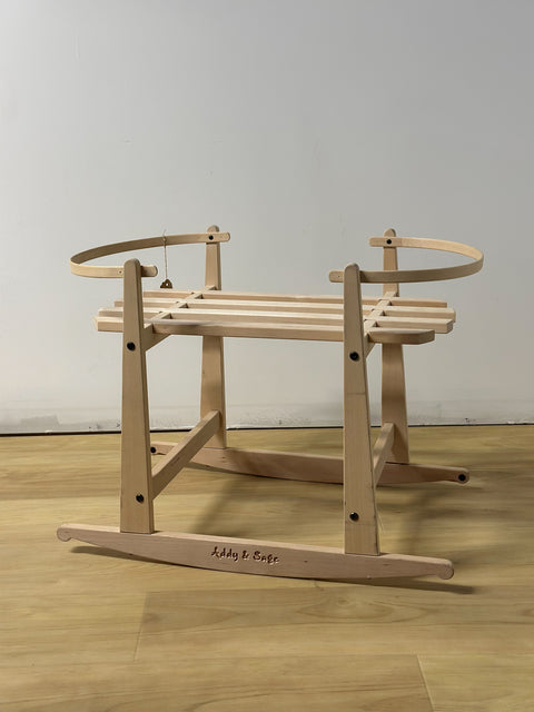 ♻ Addy + Sage Moses Basket Base P57299