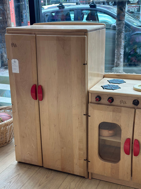 ♻ Community Playthings Kitchen Set