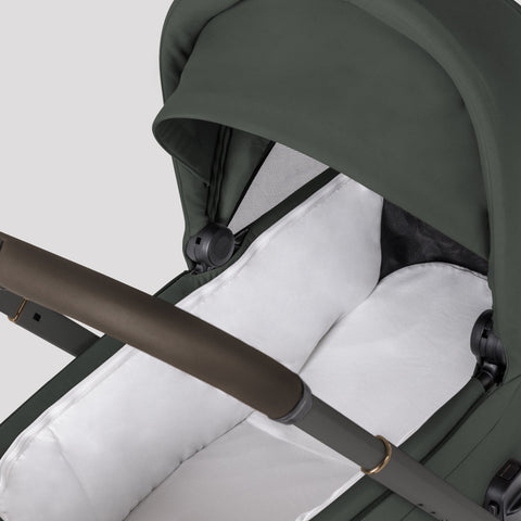 Silver Cross Breez Compact Stroller + Folding Bassinet Bundle
