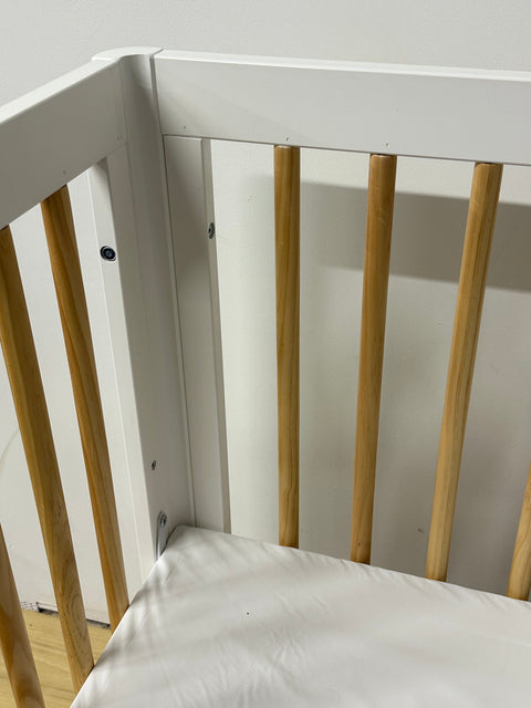 ♻ Babyletto Lolly Mini Crib + Extensions P57906
