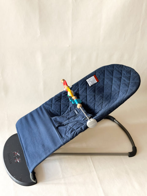 ♻ BabyBjorn Bouncer + Toy Bar P57140