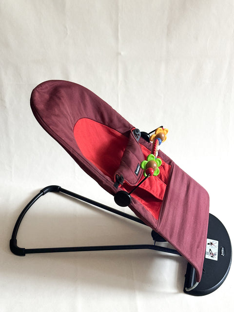 ♻ BabyBjorn Bouncer + Toy Bar P53718