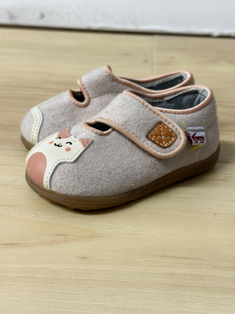 ♻ See Kai Run 6 Toddler Slippers