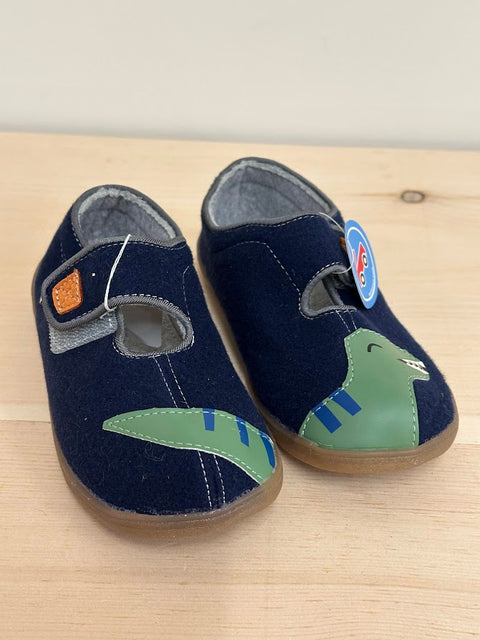 ♻ See Kai Run 13 Toddler Slippers