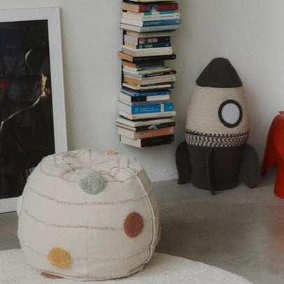 Pouf - Solar System
