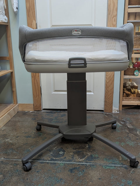 ♻ Chicco Close to You Bedside Bassinet No57951