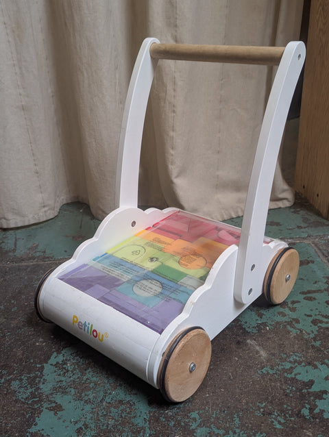 ♻ Le Toy Van Petilou Rainbow Cloud Wooden Walker No58773