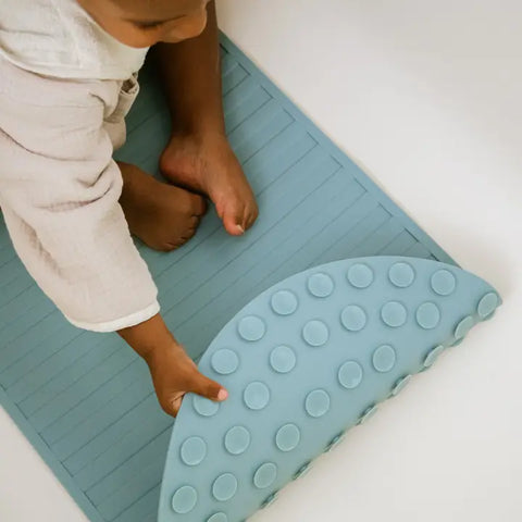 Non-Slip Silicone Bathtub Mat